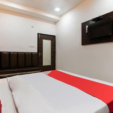 Oyo 48489 Adarsh Plaza Otel Saharanpur Dış mekan fotoğraf