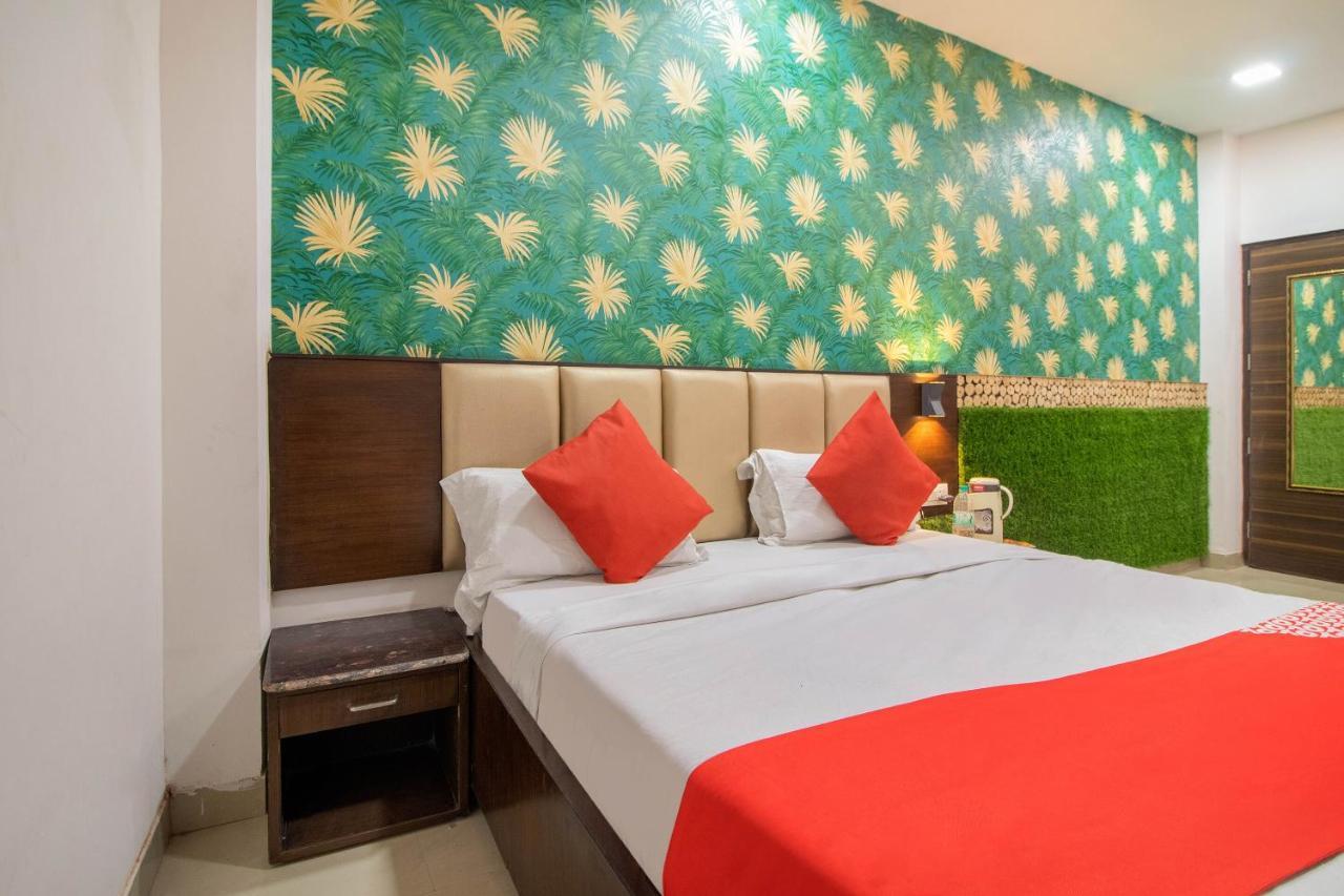 Oyo 48489 Adarsh Plaza Otel Saharanpur Dış mekan fotoğraf