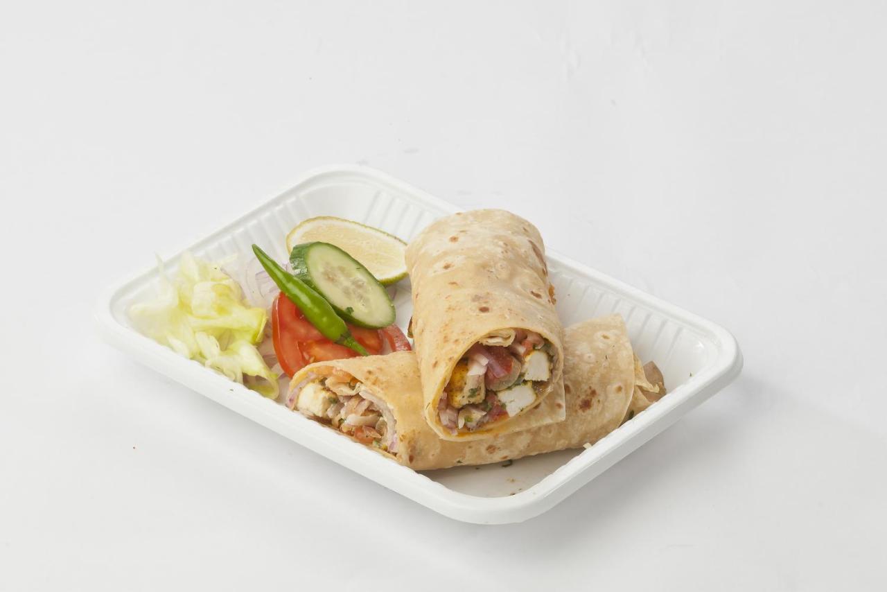 Oyo 48489 Adarsh Plaza Otel Saharanpur Dış mekan fotoğraf