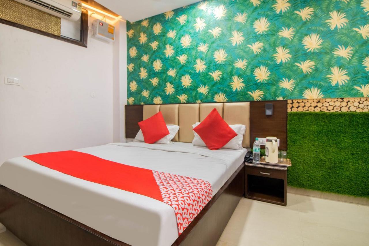 Oyo 48489 Adarsh Plaza Otel Saharanpur Dış mekan fotoğraf